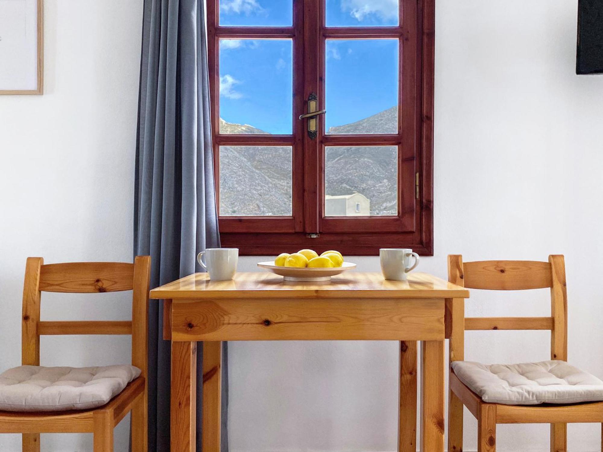 Almyra Villa Perissa  Room photo